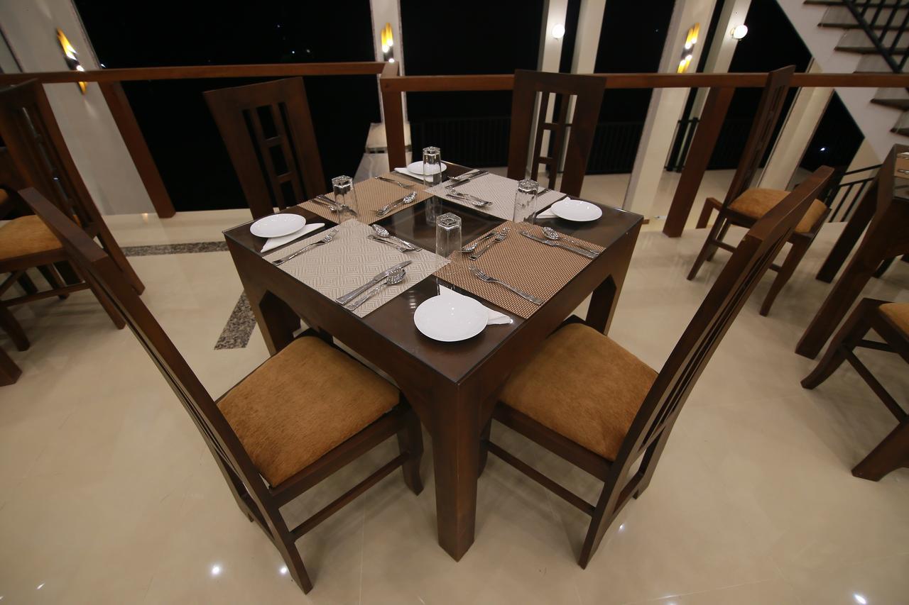 Rivendell Hotel Kandy Ngoại thất bức ảnh